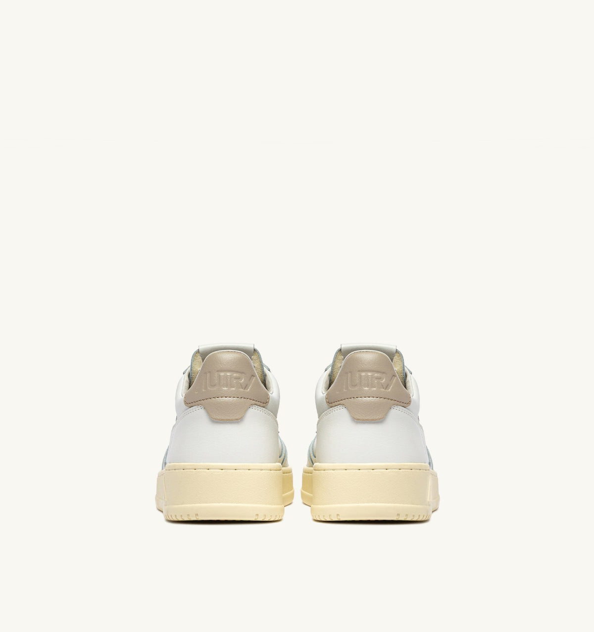 MEDALIST LOW SNEAKERS IN WHITE AND FEATHER GRAY LEATHER