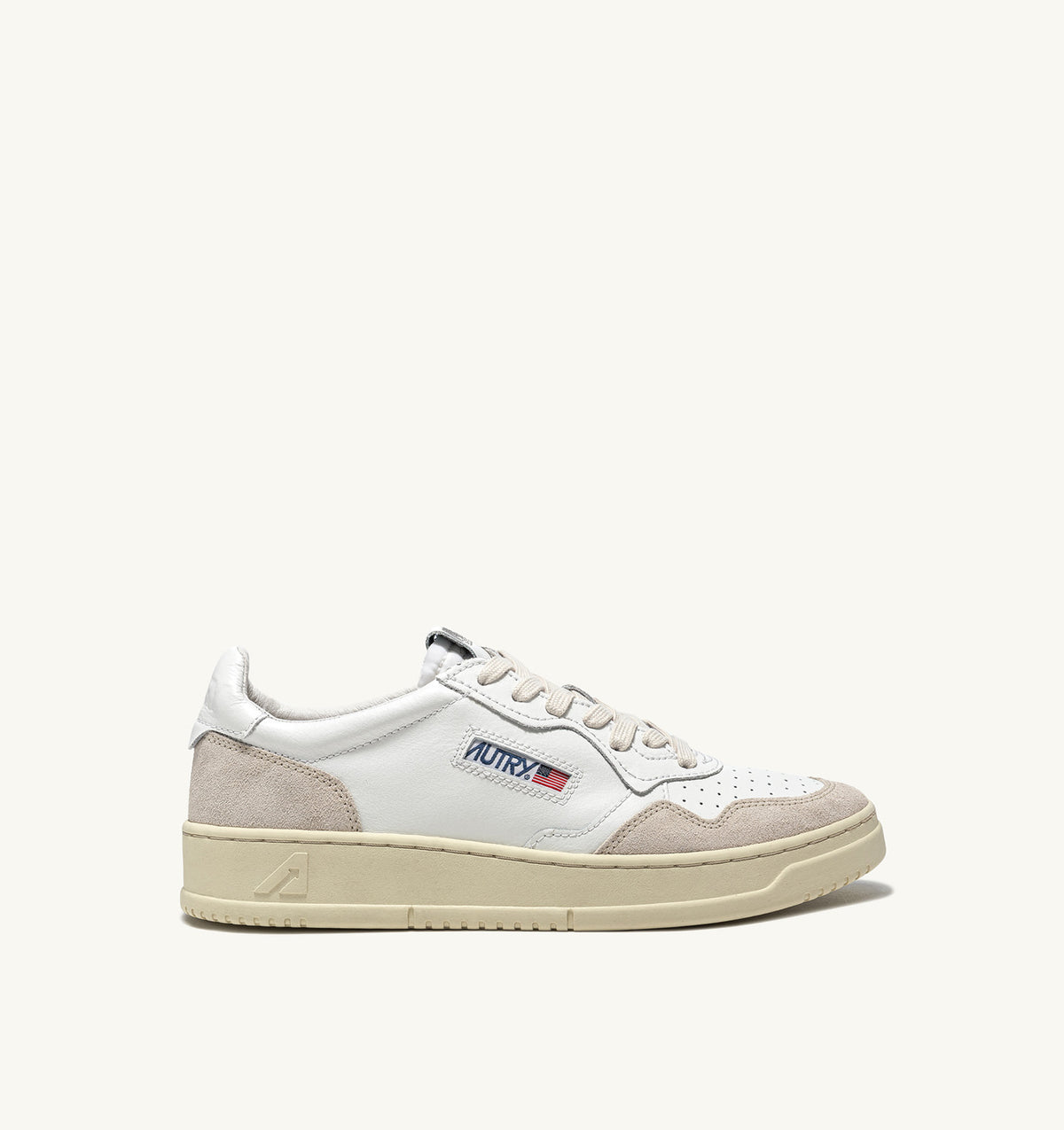 MEDALIST LOW SNEAKERS IN WHITE LEATHER AND BEIGE SUEDE