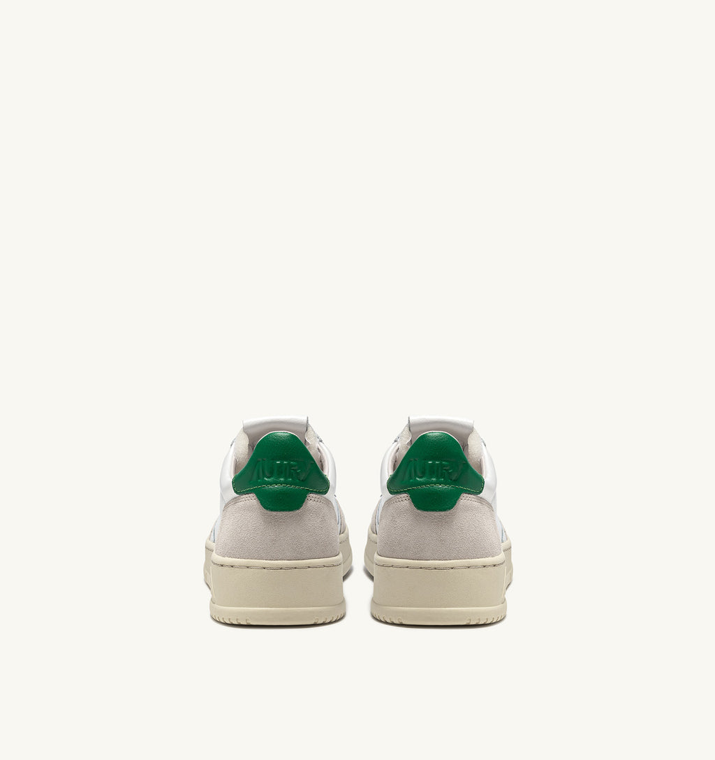 ZAPATILLAS BAJAS MEDALIST EN PIEL BLANCA Y AMAZON Y ANTE BEIGE