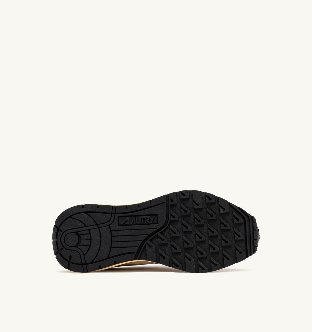 ZAPATILLAS BAJAS REELWIND EN NYLON Y ANTE CRUDO Y BLANCO PIMIENTA