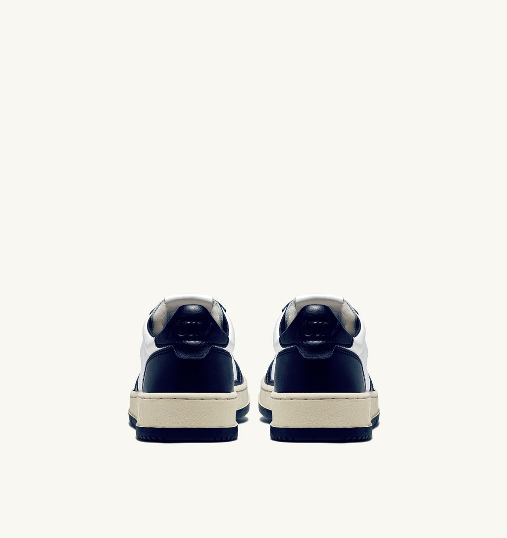MEDALIST LOW BICOLOR SNEAKERS IN WHITE AND BLUE LEATHER