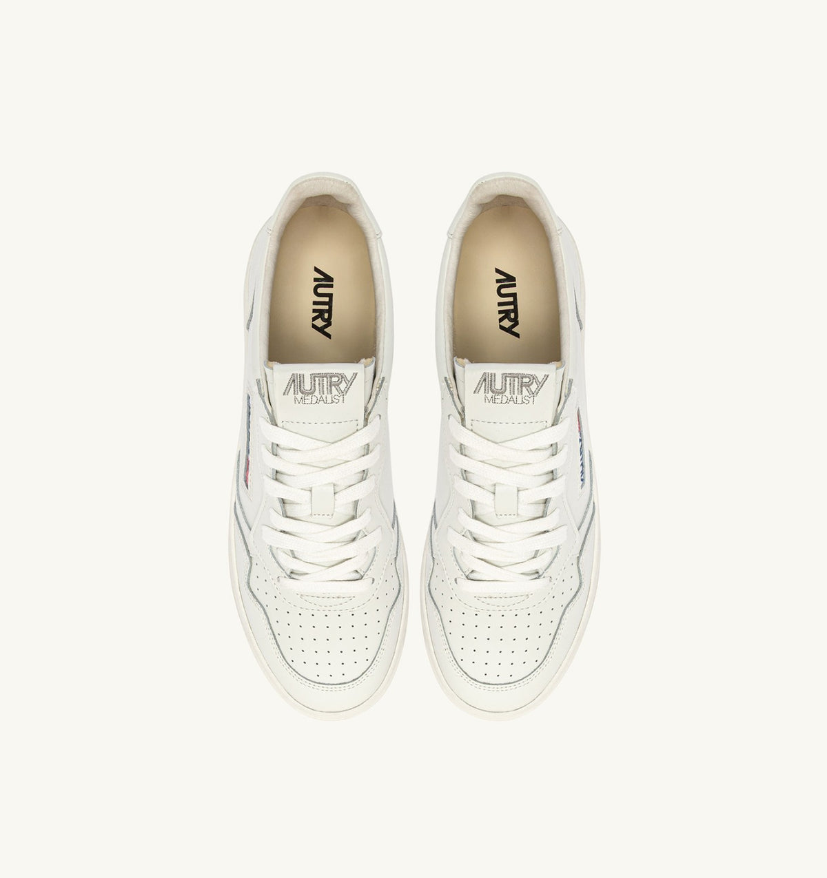 DEPORTIVAS BAJAS MEDALIST EN PIEL BLANCA