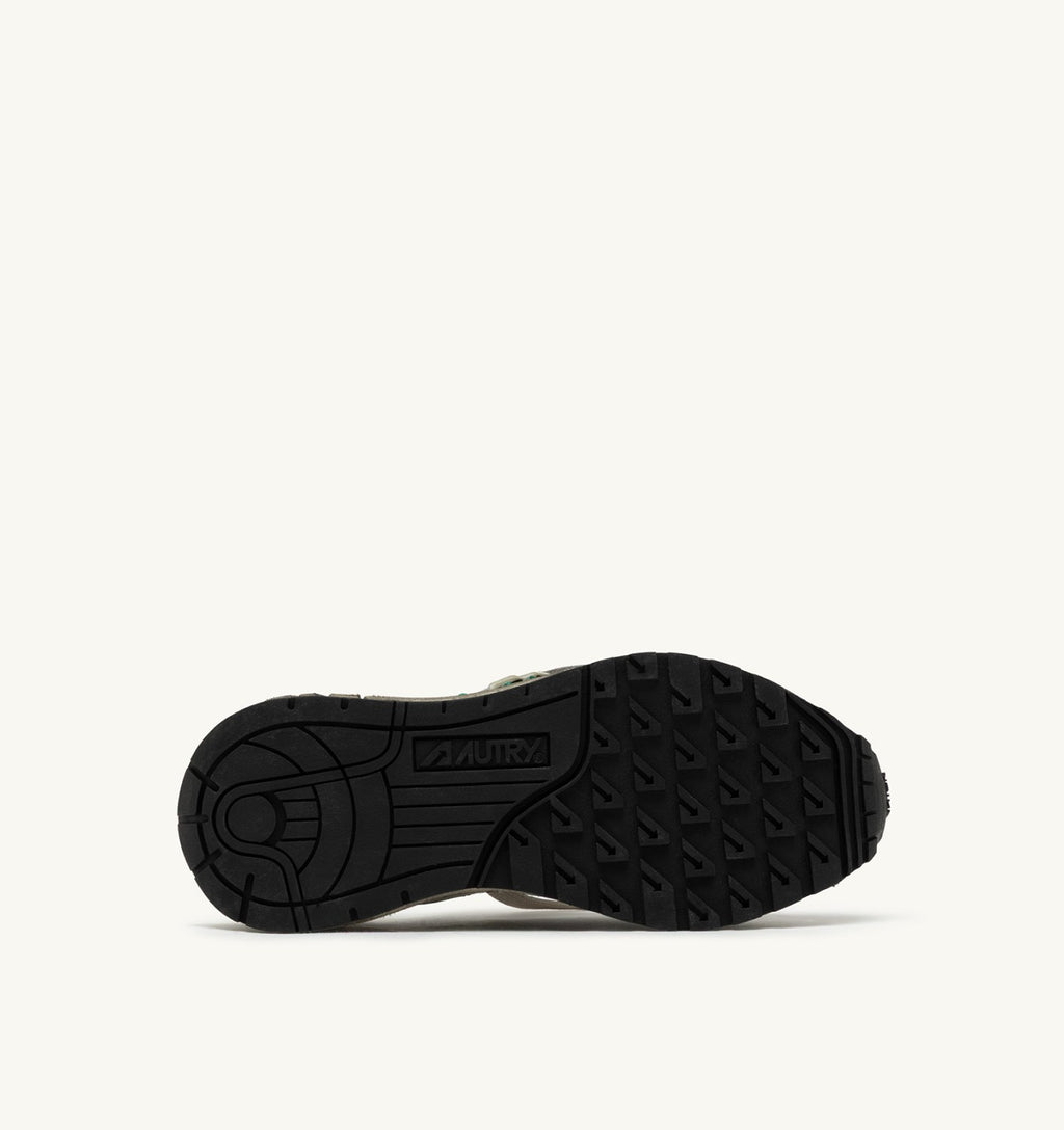 ZAPATILLAS REELWIND SUPER VINTAGE EN ANTE Y NYLON BLANCO Y NEGRO
